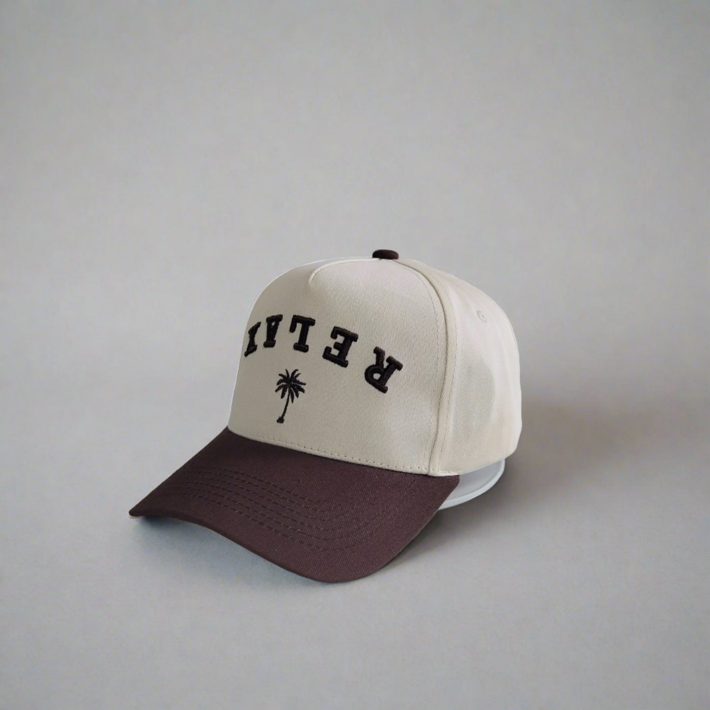 RELAX HAT